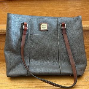 Dooney & Bourke shoulder bag